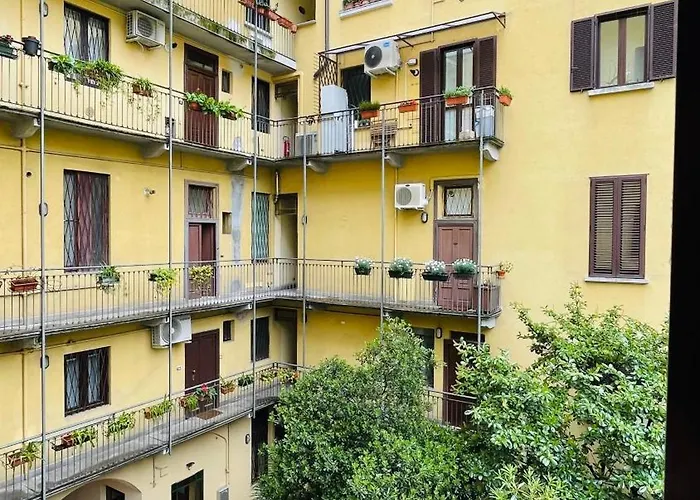 Charming Flat, Central And Close To Metro